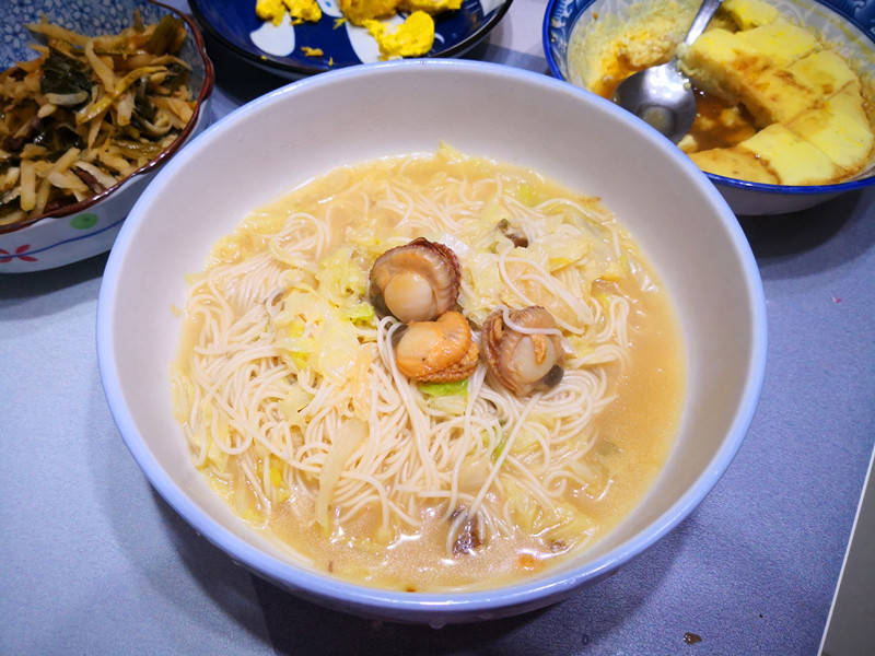 蔬菜|公公来家里住,媳妇做的早餐,在朋友圈火了,网友:太寒酸,抠门