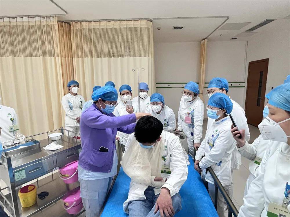 班菲|开课啦！开展护理急救培训 群众生命安全有保障