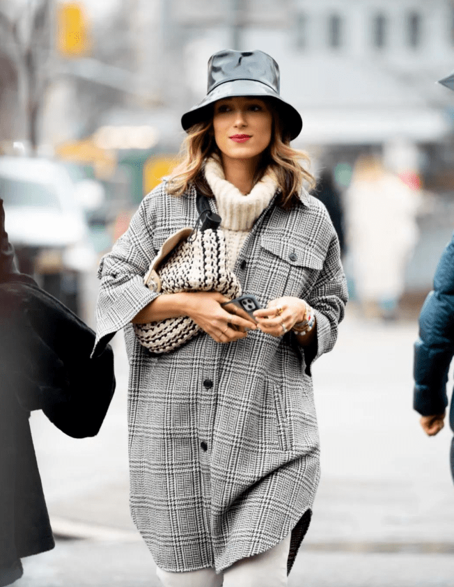 香芋 女人40岁后建议少穿黑色大衣，多穿这五个高级色，减龄又有气质