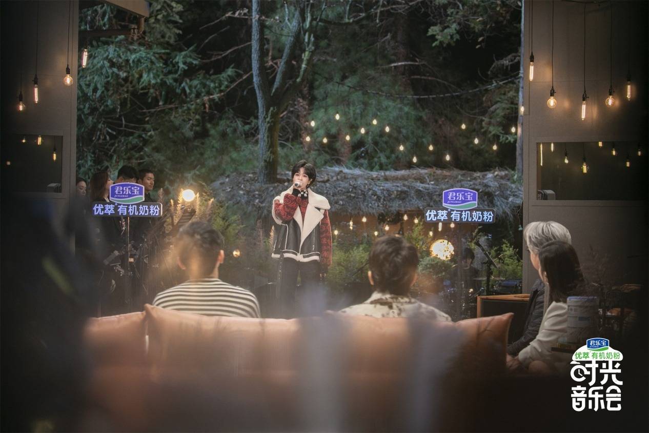 交流|《时光音乐会》热度再升级！众歌手翻唱张杰金曲，交流使音乐更美妙