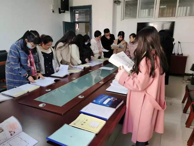 教学|来看看西安铁道技师学院“神仙打架”的教案评比现场