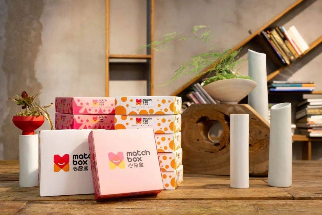 品牌|多家零食品牌獲資本青睞，拉夏貝爾被申請破產清算｜新消費周報