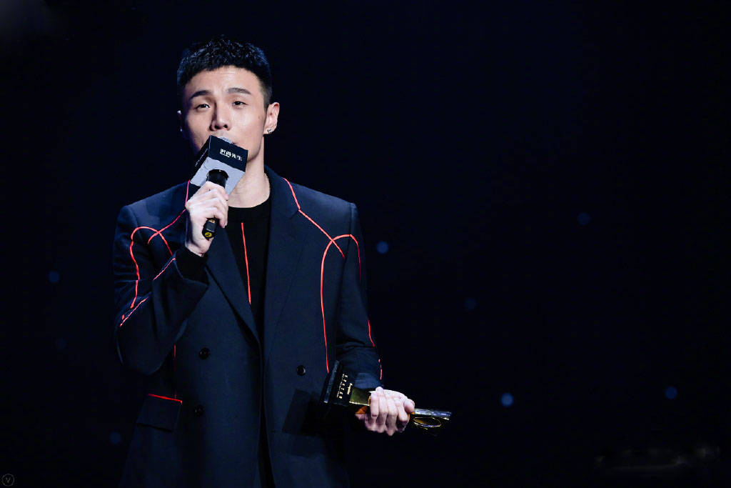 与大河票务一起期待2021李荣浩广州演唱会的演出吧