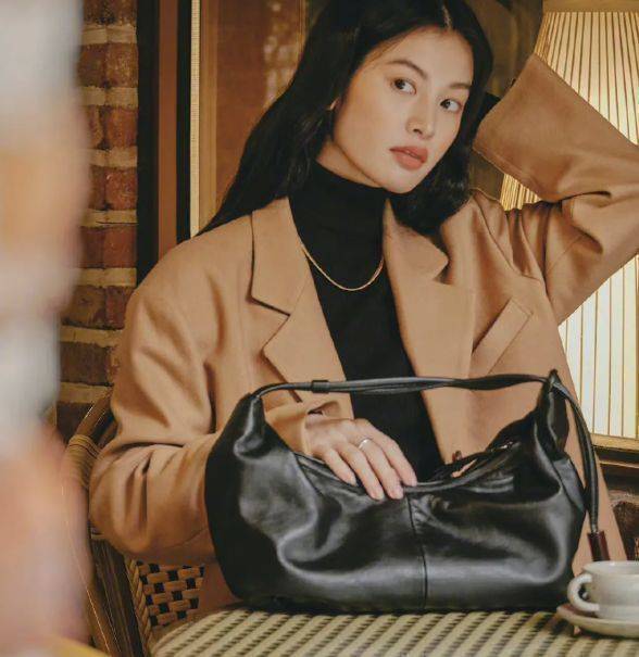 黑色 大衣穿搭守则，又美又飒就对了