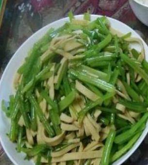 芹菜为什么不能多吃 c199f1d68482405aa0436deb945fc26b.jpeg