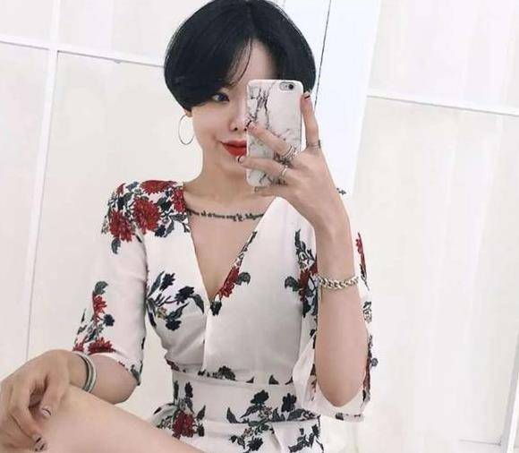 发型短发不染发会老气？这10款不染的短发每款都显年轻，满满的高级感