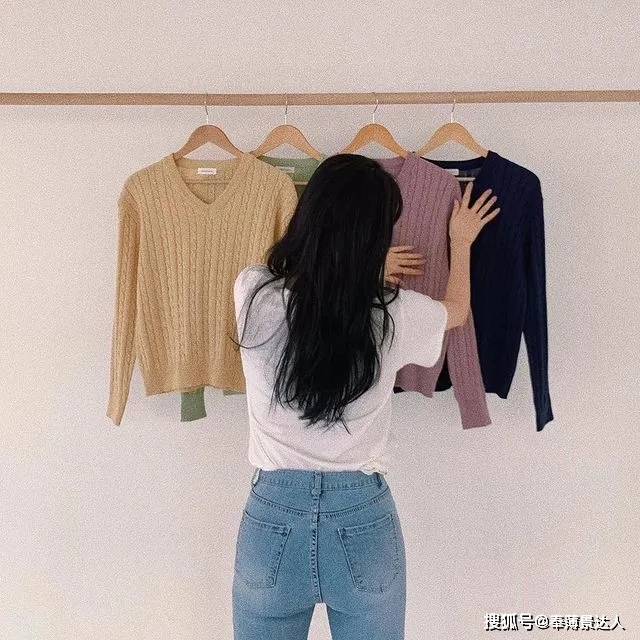 地方 冬天离不开毛衣！避开显老、显胖五大雷区，穿错只有扣分的份！