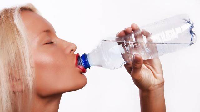 睡眠|4件事,女人坚持住,让自己越活越年轻