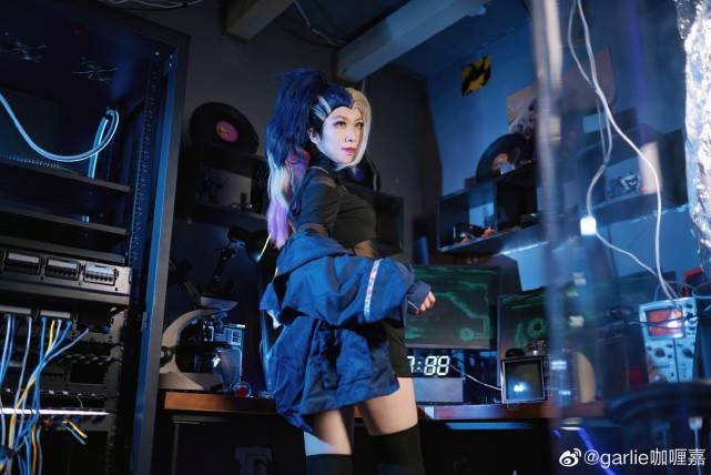 英雄联盟kda女团阿卡丽cosplay