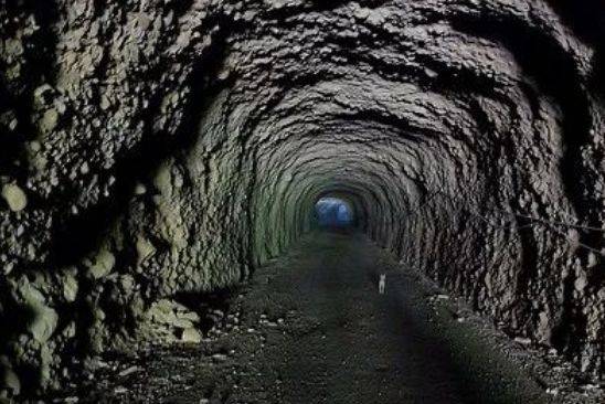 其外观令人叹为观止,这条长达4000多公里的隧道一经发现,就很快被挖空