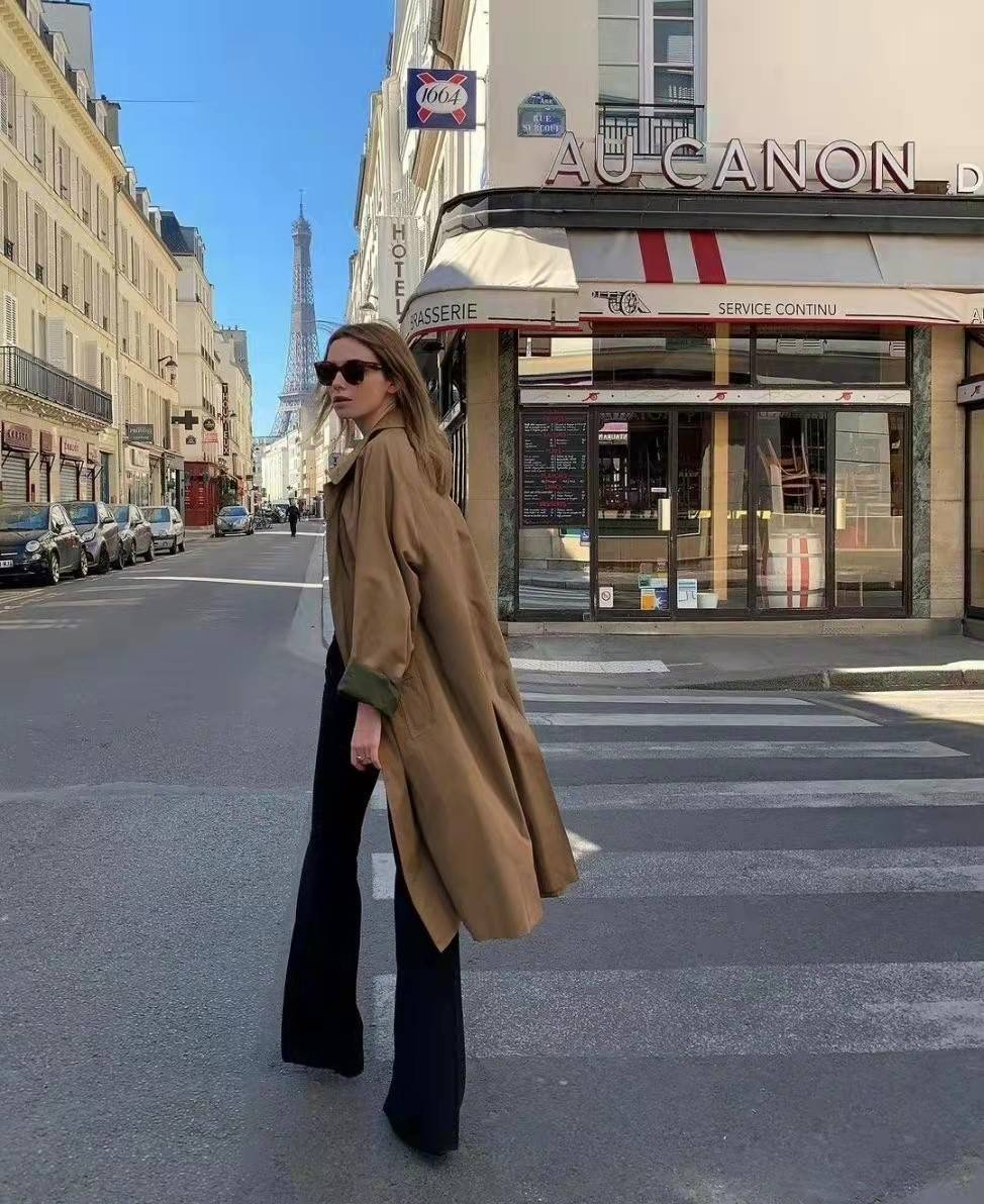 黑色 气质“风衣”很高级，可驾驭的单品也多，小众还显高挑气息