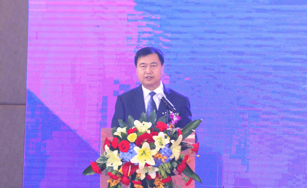 中非经贸投资战略研究院院长,原深圳市贸促委副主任郭经纬,原深圳报业