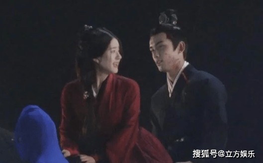 因为|赵露思新剧路透：整个人胖了一圈，温婉模样似林心如！