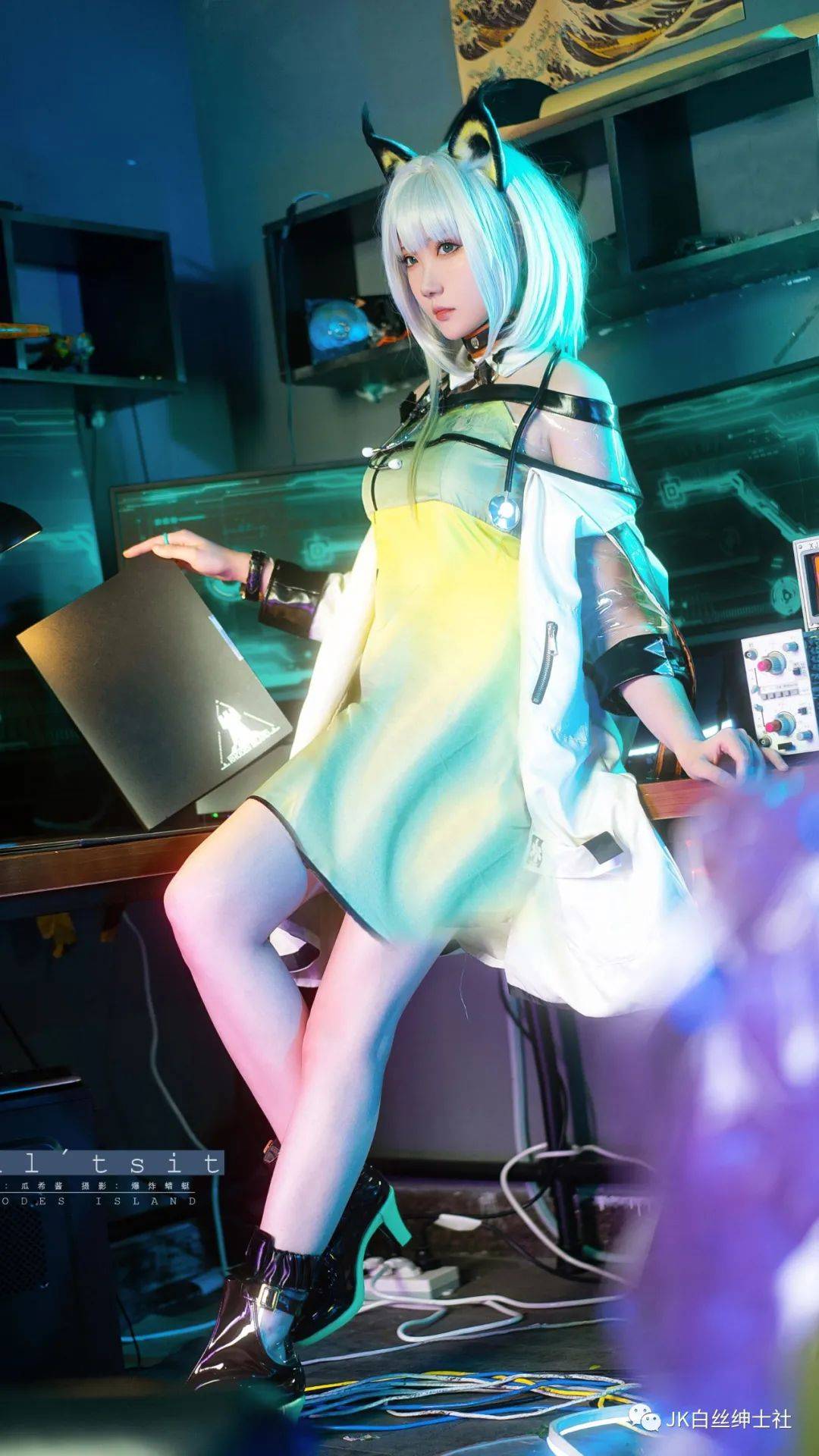 cos:明日方舟刀客塔凯尔希@瓜希酱