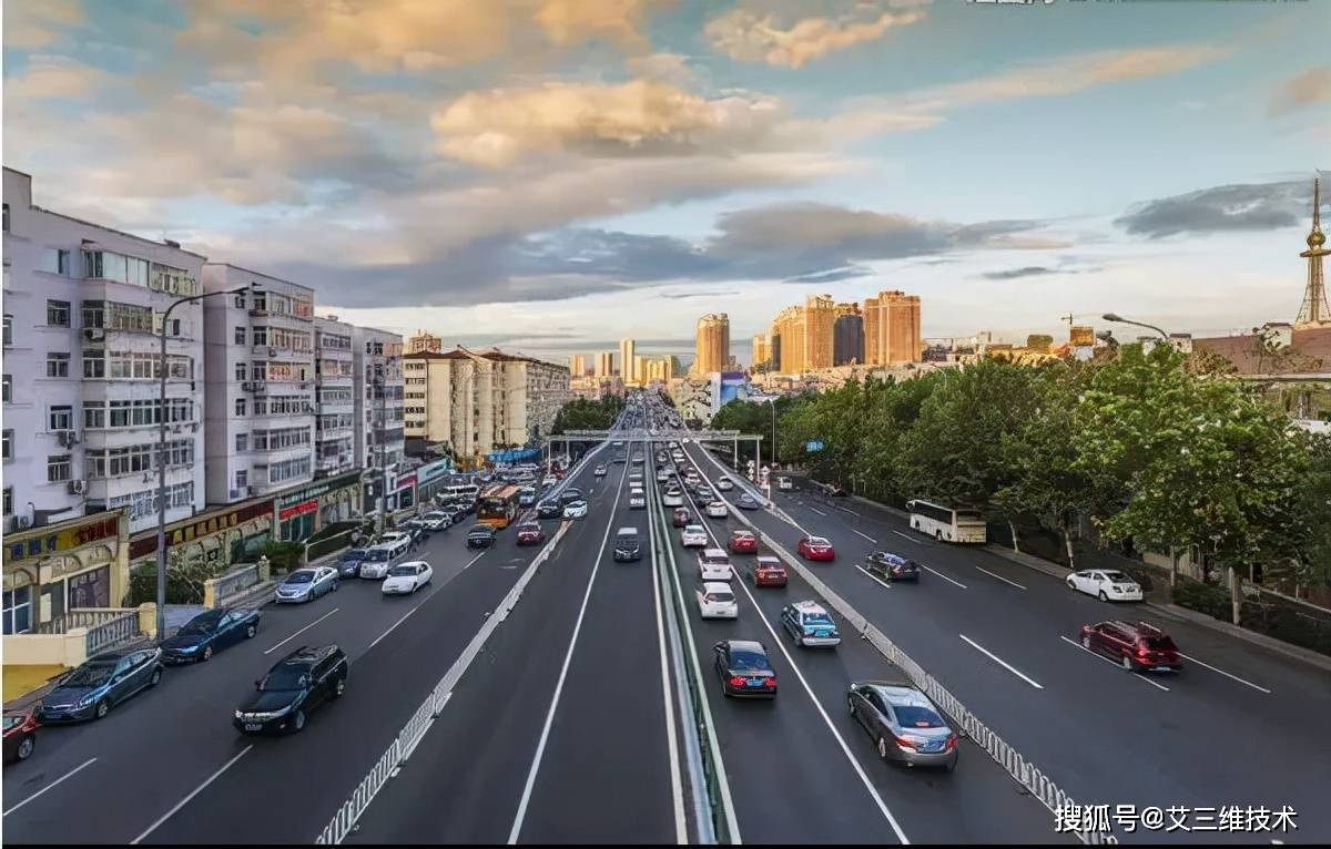 城市道路设计不仅包含了道路工程设计,还包括市政工程及景观设计等