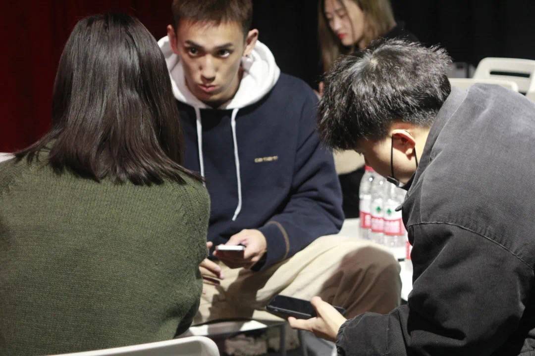 计划|武汉杭州站结营!「笑果训练营·飞行计划」12月南京站见