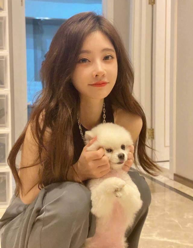 新歌|宝藏歌手冯提莫,新歌MV反差萌惊呆众人眼眸!