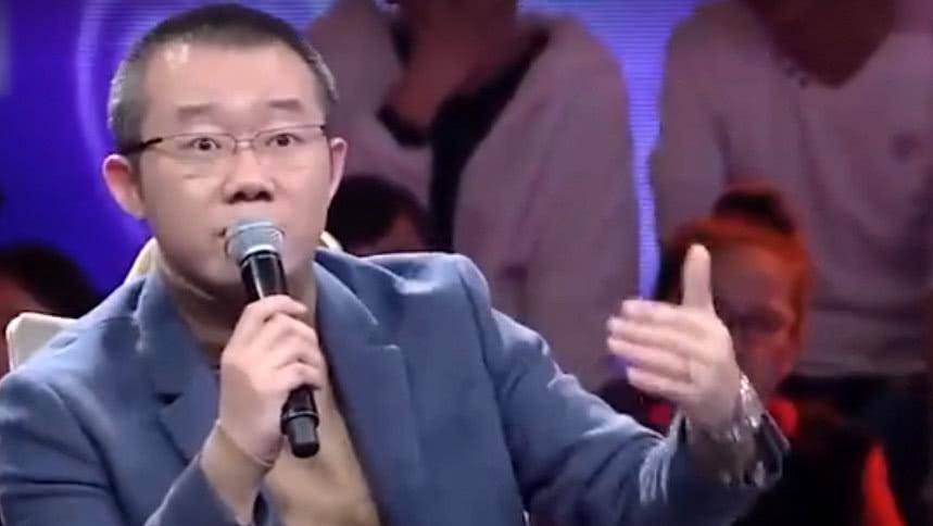 骰子|从“情感专家”，到专职带货，涂磊是如何自毁前程的？