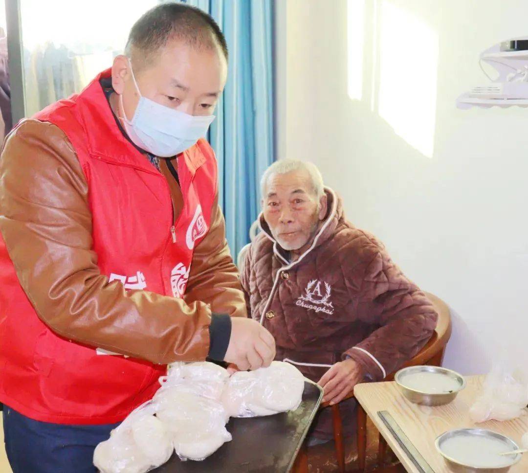 发型|瑞金：早餐含情暖心 义剪有型上头