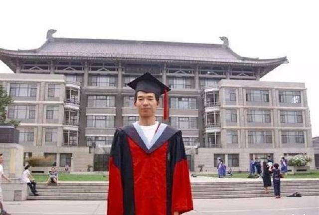 怎么才能当上学校保安 fded1ba1dc2443c58dadf6aff541b820.jpeg