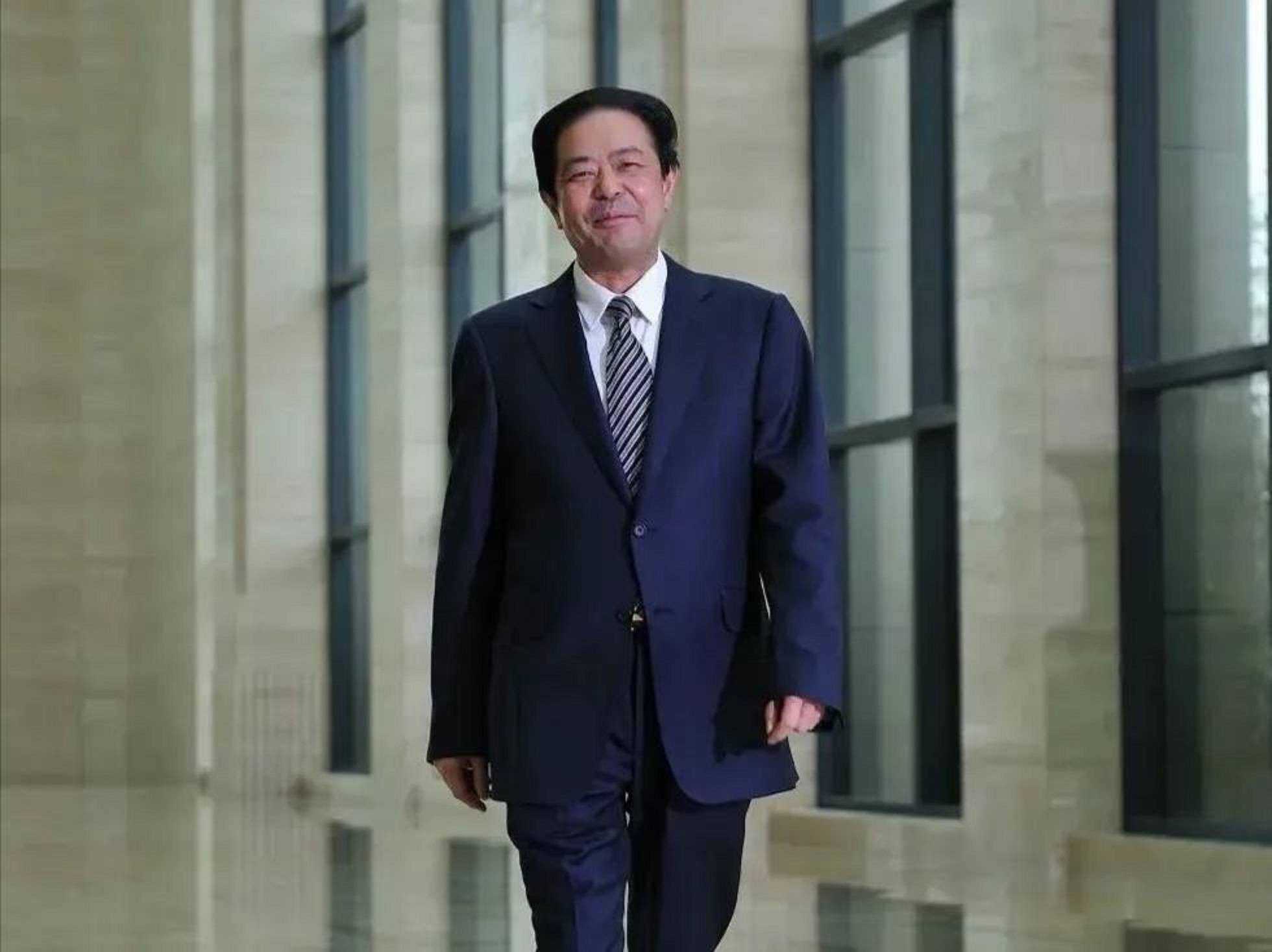 浙江萧山"一号人物":控股2家,参股1家上市公司,年营收3000亿