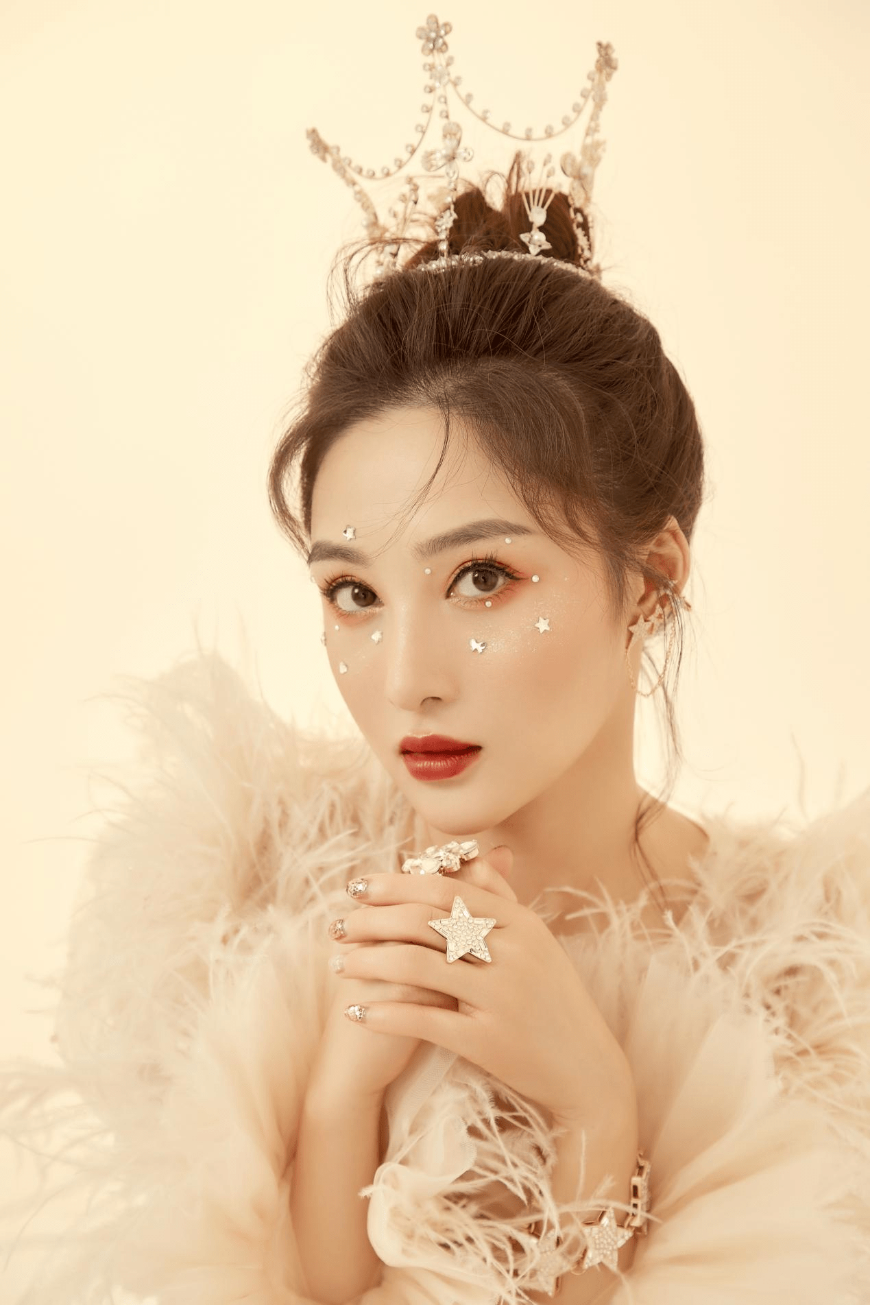 孙嘉璐天鹅金翅皇冠大片如天使降临,是仙女本仙吧!_小公主_气质_芭蕾