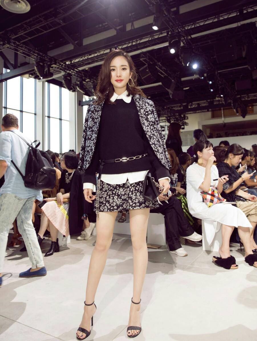 大腿 一双美腿，是杨幂最直接的名片！