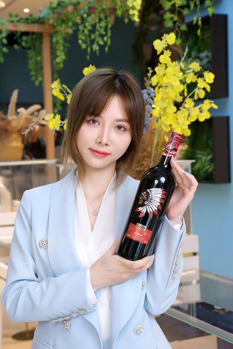 什么|雷盛女孩莹莹：女酒客爱什么酒？