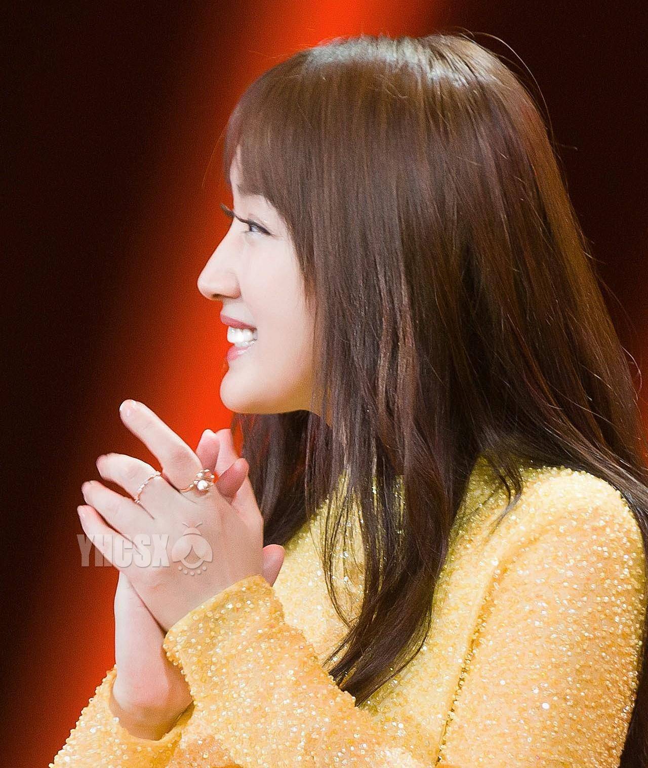 标准|杨钰莹最满意自己五官哪一处?一组近照,诠释什么叫完美侧颜杀