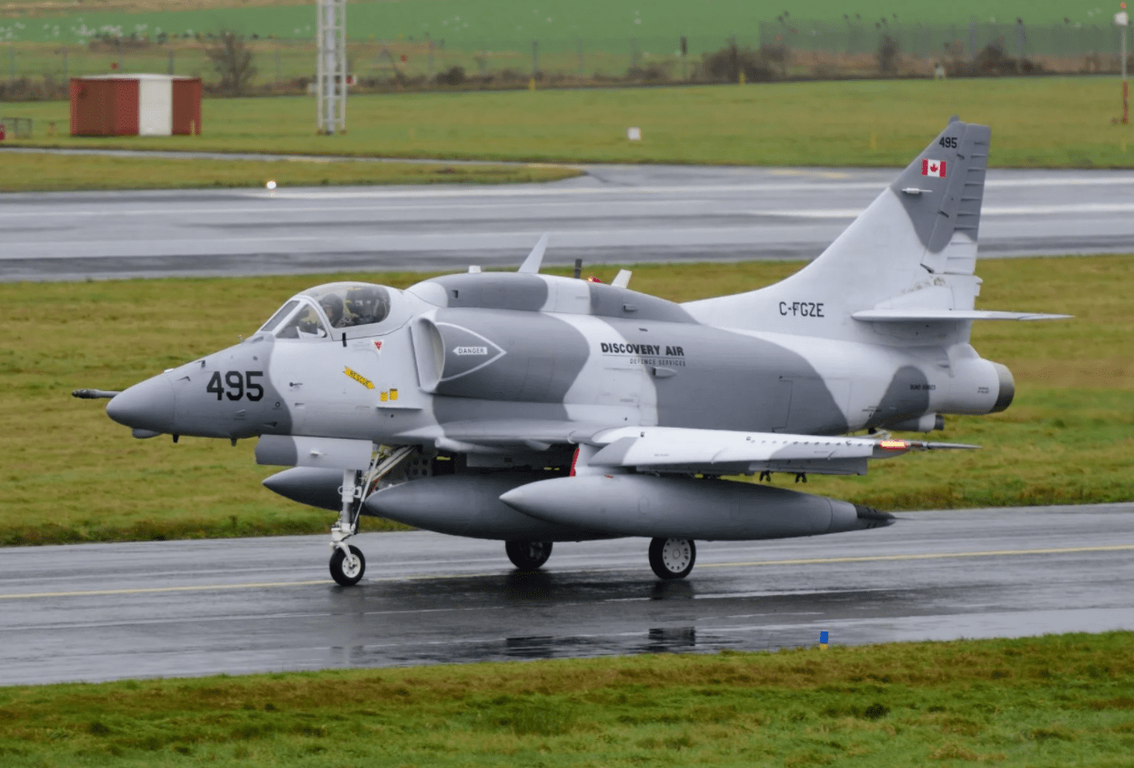 a-4攻击机个头虽小但性价比较高,满足中小国家需求!