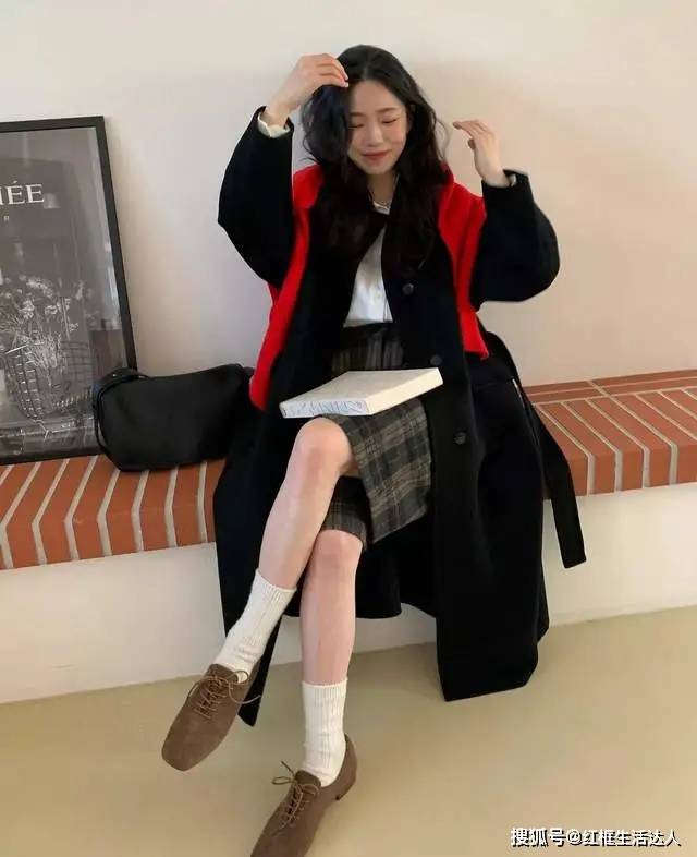 档次 秋冬常见的3套“死亡搭配”，土气还掉档次，中年妈妈们尤其爱穿