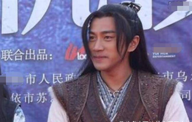 嬴政|男星也逃不过扮嫩,张鲁一硬演13岁嬴政,42岁李晨挑战高中生