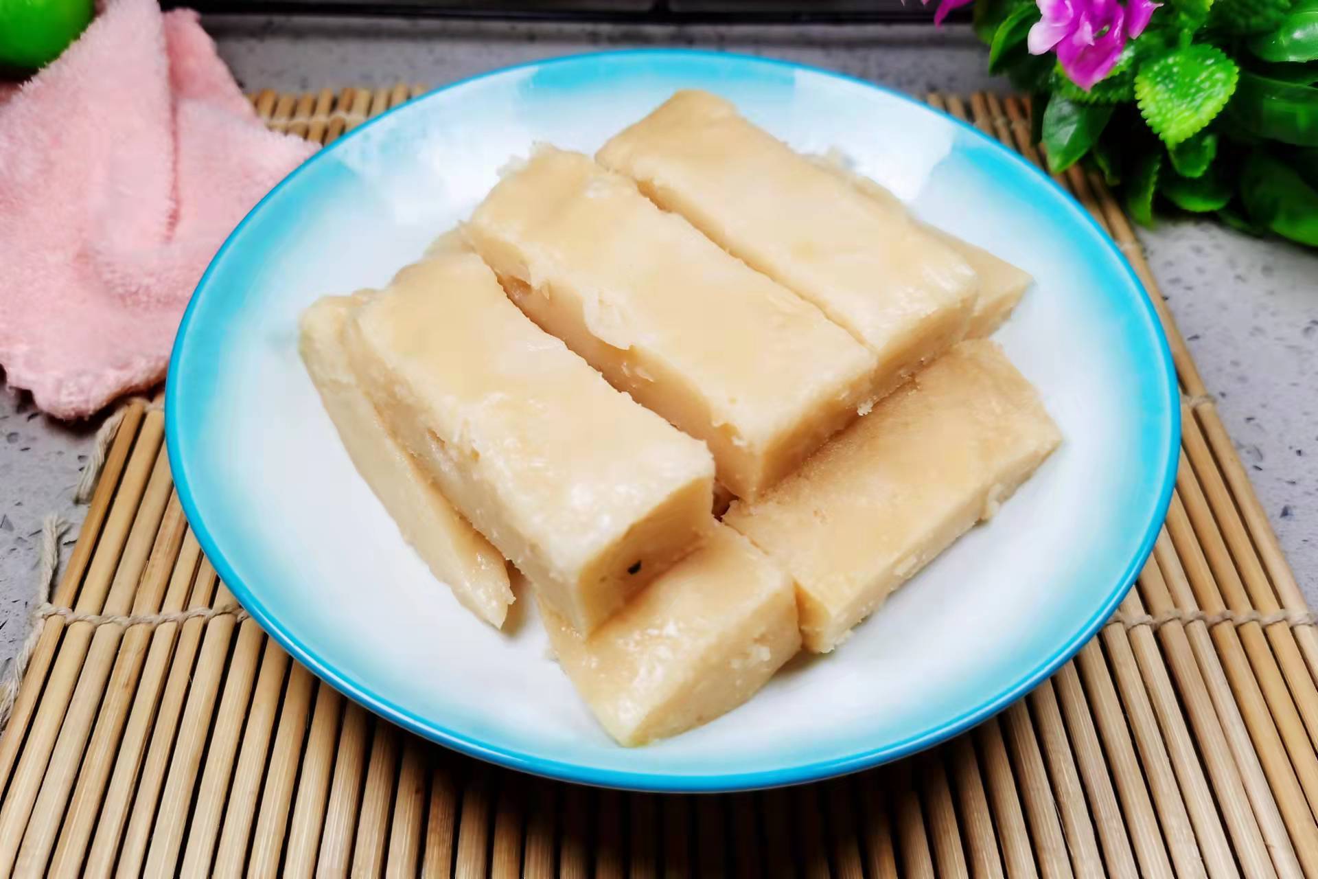 醇香|冬天,早餐吃它胜过馒头面包,柔软醇香又营养,一次至少吃5块
