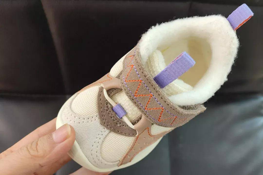 品质好的童鞋品牌 b5b5ee9632ae44b5beecb52ab9a94db3.jpeg