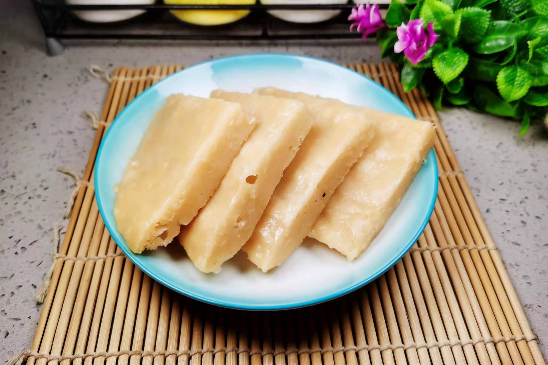 醇香|冬天,早餐吃它胜过馒头面包,柔软醇香又营养,一次至少吃5块