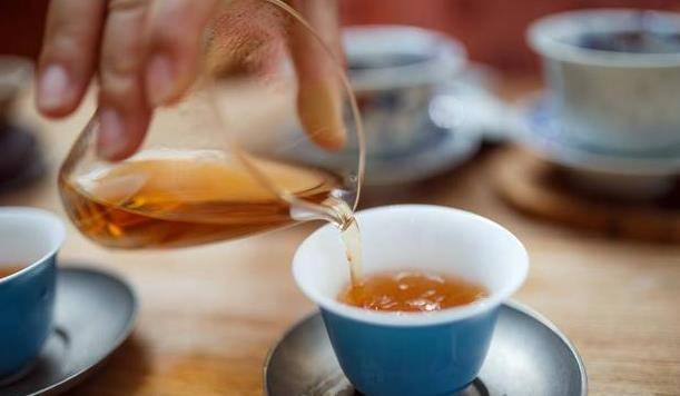 食品|吃早餐身体好？这几种早餐已被拉入“黑名单”，第一种很多人喜欢