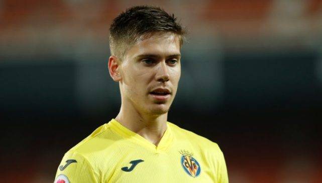 西媒:皇家马德里有兴趣引进比利亚雷亚尔后卫福伊特