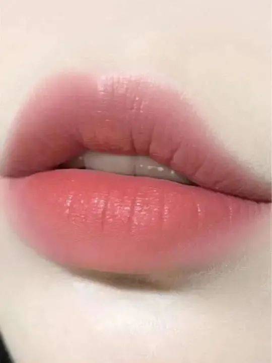 易梦玲纯欲天花板，深扒小X书第一美女易梦玲的变美思路~