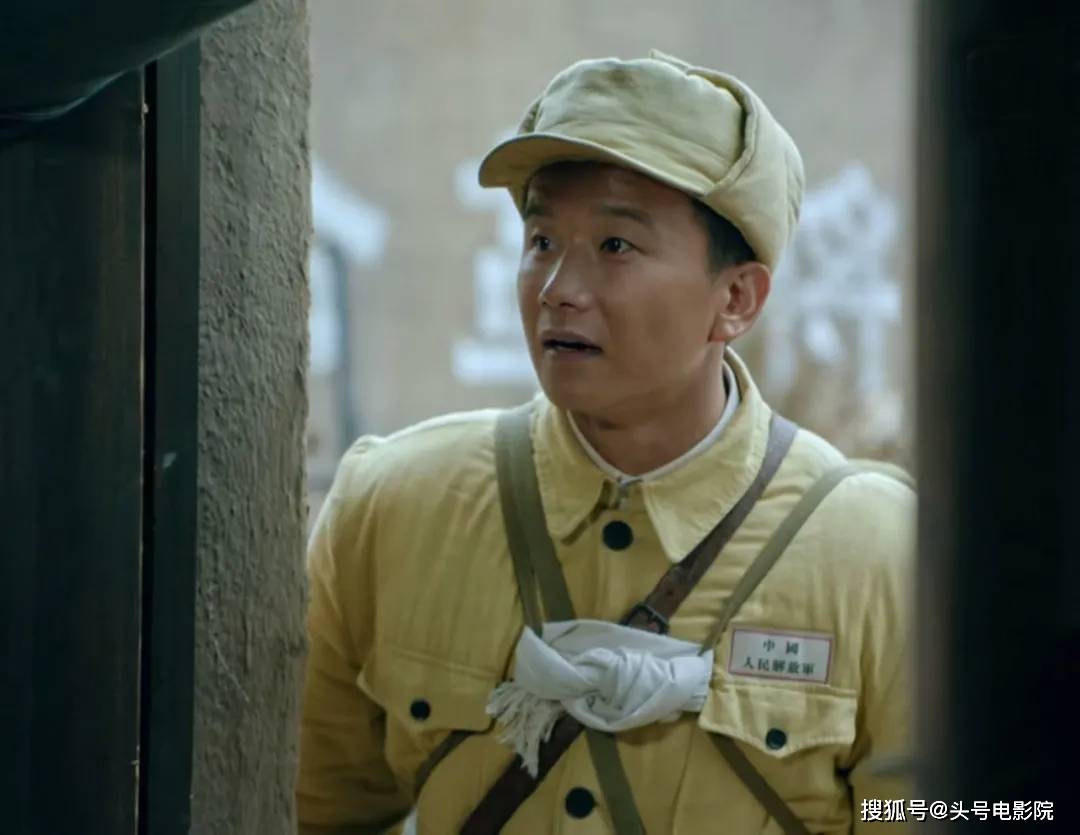 两位主演都拍过《长津湖》,观众自发推荐这部剧_唐国强_香山_小人物