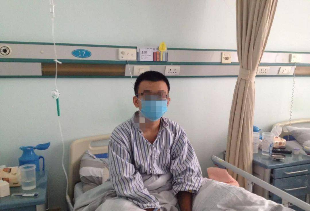 肾脏|大学生肾衰竭入院，医生：肾脏疾病趋于年轻化，3坏习惯趁早改掉