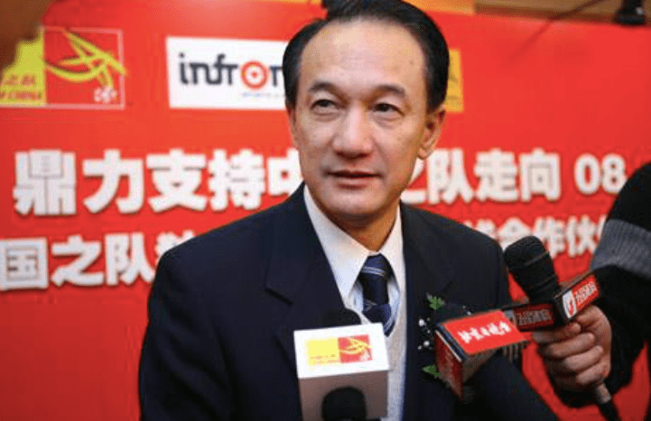 原创国足巨头谢亚龙只用3年让男足女足国奥集体崩盘收钱172万被抓