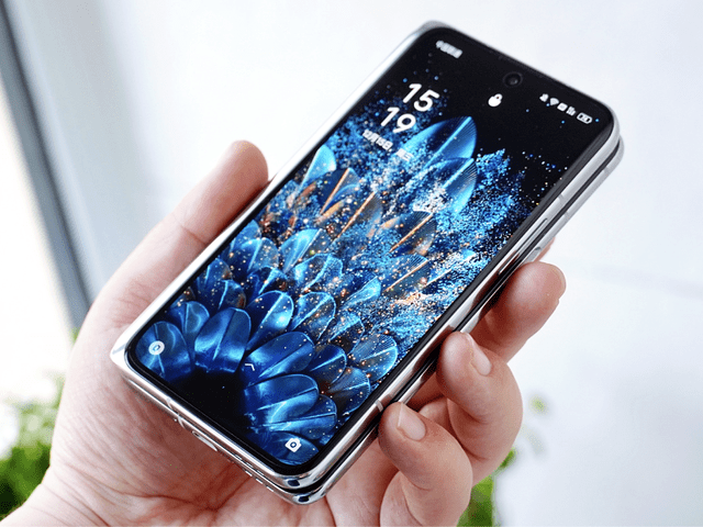 iphone13换后盖价格 c0fc84c9a6ca48f8b59fd9579d58a687.png