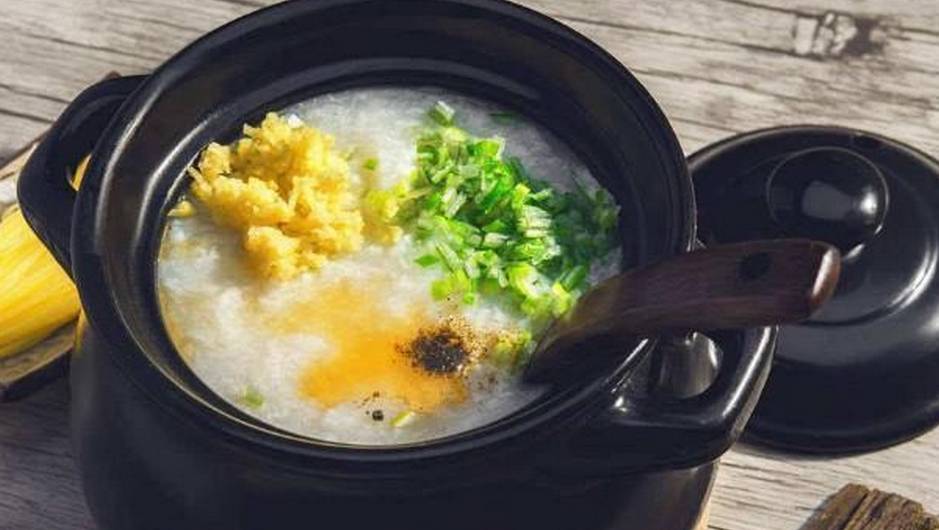 因为|早餐常吃这4种食物，对胃粘膜伤害很大，还不如吃泡面