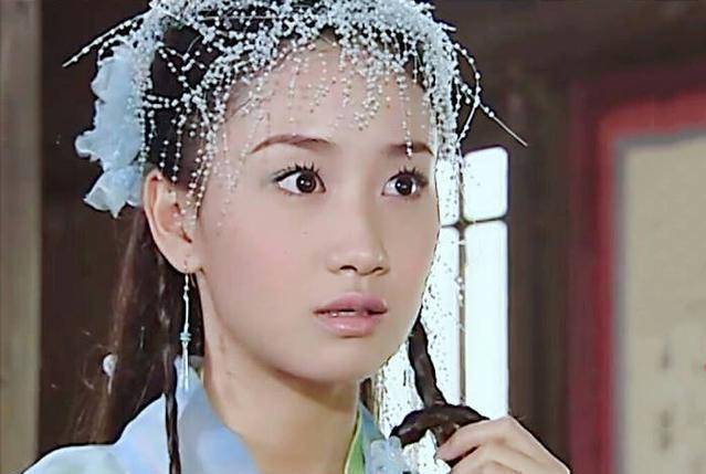 张静初|当年剧组没钱打首饰,女演员头戴“满天星”,却像极了森林小精灵