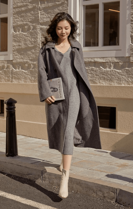 身材 冬天穿“小白靴”更惊艳,显瘦耐看还减龄,配大衣美极了!