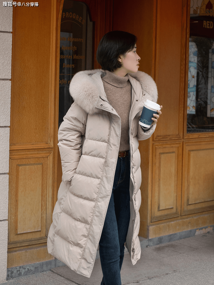 下半身 冬季穿搭在精不在多,试试这些简单舒适的羽绒服,日常实用又洋气
