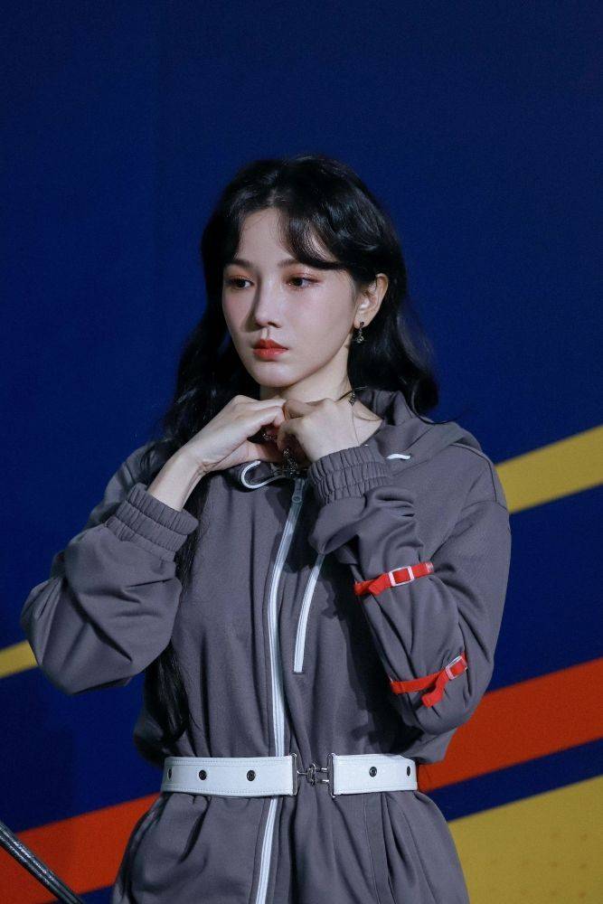 陈小纭超新星运动会圆满收官分享比赛感受传递坚韧力量