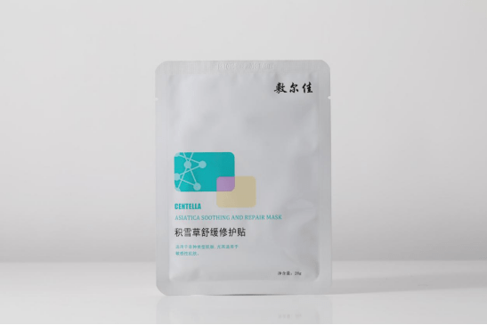 肤质非敏感肌，皮肤却经常起皮不适？试试敷尔佳积雪草面膜吧！