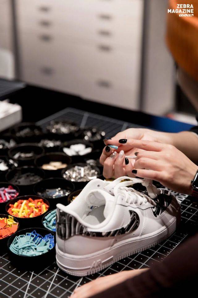 图案 耐克上海001三周年!这次玩大了…