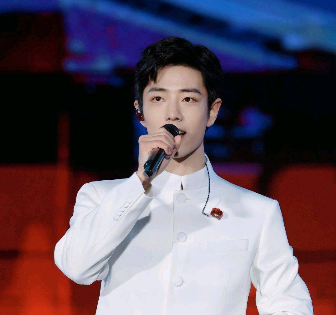 卫视|《东方卫视》跨年官宣,粉丝呼唤“世首帅”,肖战已经就位?